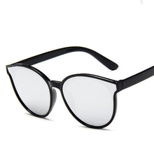 Load image into Gallery viewer, Kids Sunglasses for Boys Girls Retro Square Sports Children Sun Glasses Black Vintage Shade Baby Eyewares