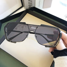 Carica l&#39;immagine nel visualizzatore di Gallery, One Piece Yellow Sunglasses 2023 High Steampunk Sunglasses Clear Lens Sun Glasses Men Anti Blue Light Glasses