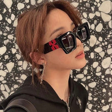 Load image into Gallery viewer, Oversized Square Sunglasses Women 2023 X Brand Designer  Ladies Trendy Gradient Sunglasses Sunglasses Women
