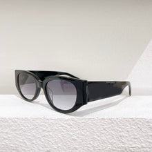Load image into Gallery viewer, Pink White Black Oval Mini Small Frame  Women&#39;s Sunglasses Graffiti Oval Men&#39;s Glasses