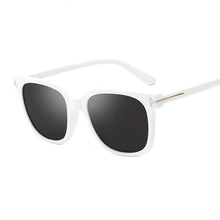 Load image into Gallery viewer, Retro Sunglasses Women Brand Designer Vintage Cat Eye Black Sun Glasses Female Lady UV400 Oculos De Sol Feminino