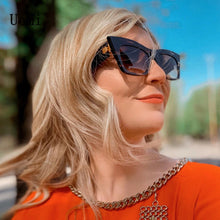 Load image into Gallery viewer, Retro Women Cat Eye Sunglasses Brand Designer Ladies Sun Glasses Ins Trending Shades UV400 Leopard Black Eyeglasses