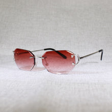 Carica l&#39;immagine nel visualizzatore di Gallery, Rimless C Wire Sunglasses Men Eyewear Women For Summer Diamond Cutting Clear Glasses Metal Frame Oculos Gafas