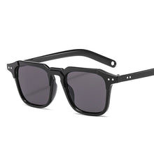 Carica l&#39;immagine nel visualizzatore di Gallery, Rivet Square Sunglasses Men Women Blue Yellow Red Lens UV400 Protection Eyewear Design Gafas De Sol