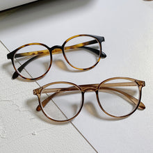 Load image into Gallery viewer, Round Glasses Women Men Brand Designer Vintage Eyeglasses Male Female Clear Transparent Lens Anti-blue Light Spectacle