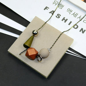 New Simple Personality Woman Necklace Geometric Wood Pendant Necklaces Long Sweater Chain Fashion Accessories Jewelry