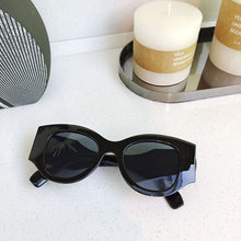 Load image into Gallery viewer, Small Oval Women Sunglasses Retro ResinSun Glasses Men Brand Designer Vintage Female Cat Eye Shades UV400 Eyewear GOGGLES
