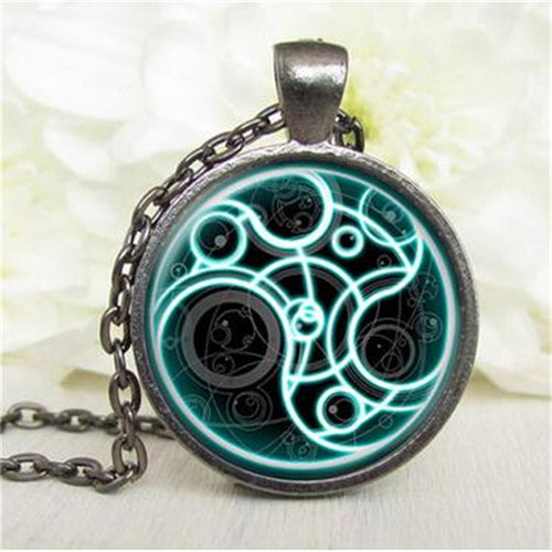 Nuovo film Steampunk fatto a mano nel Regno Unito Dr Doctor Who Bomb collana in bronzo vetro argento gioielli con ciondolo uomo donna regalo HZ1 
