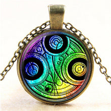 Carica l&#39;immagine nel visualizzatore di Gallery, Nuovo film Steampunk fatto a mano nel Regno Unito Dr Doctor Who Bomb collana in bronzo vetro argento gioielli con ciondolo uomo donna regalo HZ1 