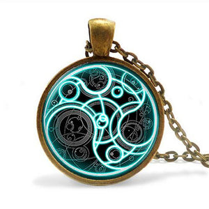 Nuovo film Steampunk fatto a mano nel Regno Unito Dr Doctor Who Bomb collana in bronzo vetro argento gioielli con ciondolo uomo donna regalo HZ1 