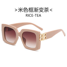 Load image into Gallery viewer, Style Classic Retro Sunglasses Women Oversize Square Men Frame Hollow out Sun Glasses Ladies Lens Sunglasses Oculos UV400