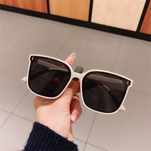 Carica l&#39;immagine nel visualizzatore di Gallery, Sunglasses Brand Design Sunglasses Korean Men Women Thin Glasses  Driving Metal Accessories Style Of Star UV400