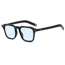 Carica l'immagine nel visualizzatore di Gallery, New Sunglasses Fashion Men And Women Jumping Di Hip Hop Couple Glasses Super Fire Retro Sunglasses