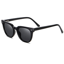Load image into Gallery viewer, TR90 Polarized Sunglasses Men&#39;s European and American Trend Ultralight Driving Sunglasses Outdoor Sports Sunglasses  UV400