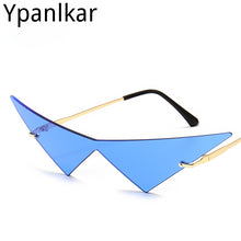 Load image into Gallery viewer, Triangle Personality Sunglasses Men&#39;s and Women&#39;s Show Sunglasses Street Shooting Hip Hop Sunglasses