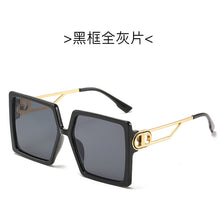 Load image into Gallery viewer, Vintage   Square Sunglasses Women  Brand Big Frame Women Sun Glasses Black  Gradient Female Glasses