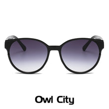 Carica l'immagine nel visualizzatore di Gallery, Women Retro Outdoor Oval Sunglasses Gradient Korean Round  Driving Sun Glasses Unisex UV400 Big Oculos feminino UV400