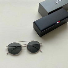 Load image into Gallery viewer, York Thom Brand Designer Eyeglasses Retro Round Glasses Frame Optical Prescription Sunglasses For Men Women Gafas