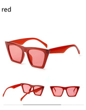 Load image into Gallery viewer, cat eye small frame sunglasses, handsome personality, flying wing lens sunglasses, couples and teenagers