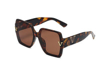 Load image into Gallery viewer, super beautiful ladies sunglasses men sunglasses driving big frame 6150
