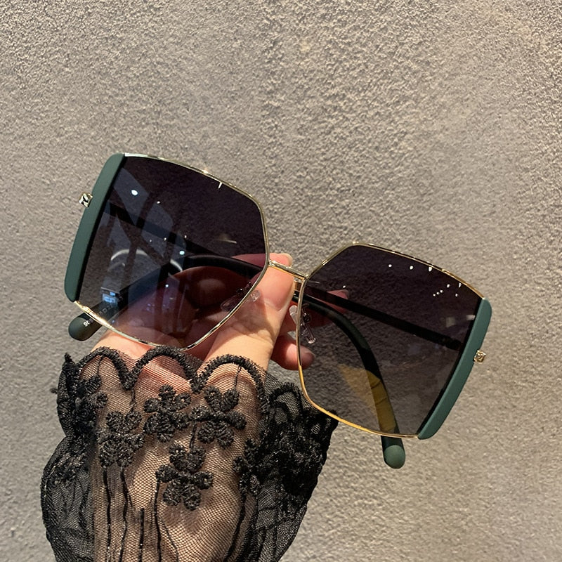 style oversized frame temperament black sunglasses female big face looks thin and wild sunglasses trend
