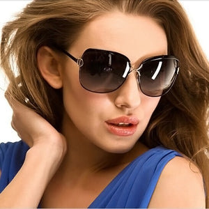 Newest Metal Frame Eye Women Square Lenses Sunglasses Female Sunglasses Alloy Legs Glasses Female Anti UVA UV TY66