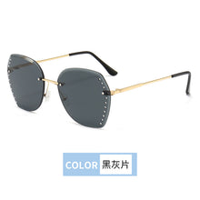 Load image into Gallery viewer, Rimless Rhinestone Sunglasses Women Men Retro Cutting Lens Gradient Sun Glasses Female Brand Design Eyewear UV400