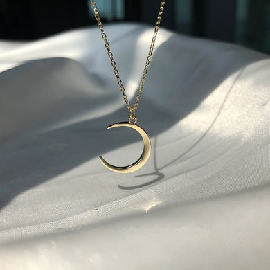 New Fashion Sweet Moon  Silver Plated  Jewelry Temperament Crescent Clavicle Chain Pendant Necklaces