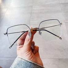 Carica l&#39;immagine nel visualizzatore di Gallery, OEC CPO Semi-Rimless Clear Lens Glasses Women Retro Optical Eyeglass Frame Female Metal Half frame Spectacle Eyewear Frames