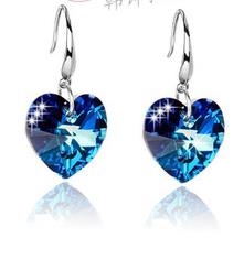 OMH wholesale 6pair off 23% = $1.14/pair Bule Exquisite Fashion Girl Crystal heart-shaped Dangle Earrings H326