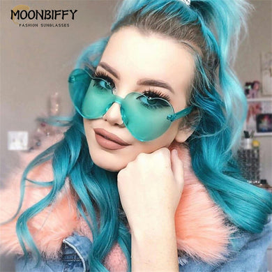 One Piece Love Heart Lens Sunglasses Women Transparent Plastic Glasses Sweet Candy Color Sun Glasses Female Clear Eyewear