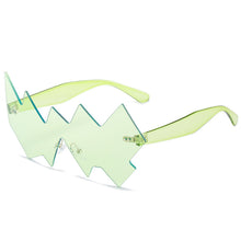 Carica l'immagine nel visualizzatore di Gallery, One Piece Steampunk Sunglasses Women Oversized Punk Rimless Sun Glasses Men UV400 Driving Shades Goggle Eyewears Candy Color