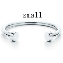 Carica l'immagine nel visualizzatore di Gallery, Original TIFF Sterling Silver 925 High Quality Charm Bracelet Engraved Inscription FOR Woman Original Model Production