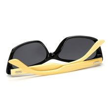 Carica l&#39;immagine nel visualizzatore di Gallery, Original Wooden Bamboo Sunglasses Men Women Mirrored UV400 Sun Glasses Real Wood Shades Gold Blue Outdoor Goggles Sunglases Male
