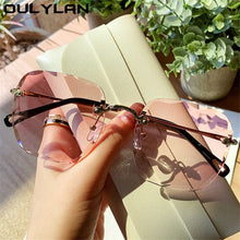 Load image into Gallery viewer, Oulylan 2023 sin montura gafas de sol mujer Marca Diseño de gafas de sol de moda azul Rosa gafas tonos UV400