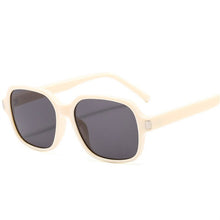 Load image into Gallery viewer, Oulylan Retro Oval Sunglasses Women Men 2023 Classic Small Square Sun Glasses Male Female Gradient Shades Eyewear UV400  Ins