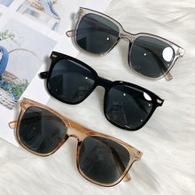 Load image into Gallery viewer, Oulylan Trendy Polarized Sunglasses Men Black Square Sun Glasses Women  Design Vintage Outdoor Eyewear Shades UV400