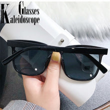 Load image into Gallery viewer, Oulylan Trendy Polarized Sunglasses Men Black Square Sun Glasses Women  Design Vintage Outdoor Eyewear Shades UV400