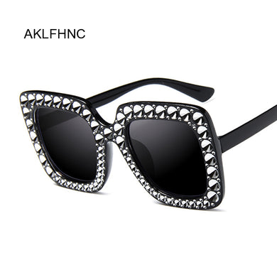 Oversize Sunglasses Top Rhinestone  Brand Designer Sunglasses For Women Square Shades Women Retro Black