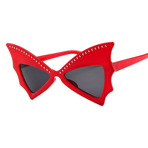 Oversize Sunglasses Women Bat  Shades Sun glasses Rivet Big Frame Sunglass Personality Dance Party Glasses