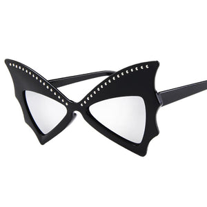 Oversize Sunglasses Women Bat  Shades Sun glasses Rivet Big Frame Sunglass Personality Dance Party Glasses