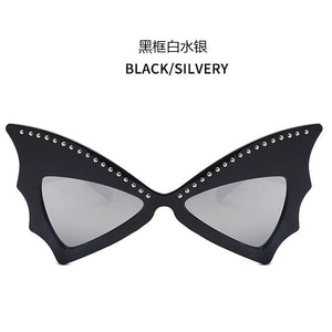 Oversize Sunglasses Women Bat Sharp Shades Sun glasses Rivet Big Frame Sunglass Personality Dance Party Glasses