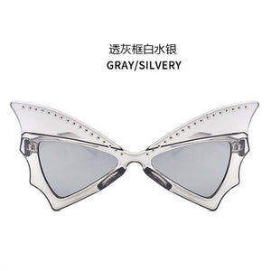 Oversize Sunglasses Women Bat Sharp Shades Sun glasses Rivet Big Frame Sunglass Personality Dance Party Glasses