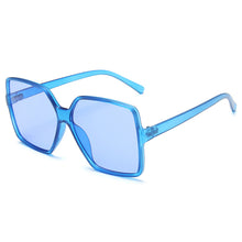 Load image into Gallery viewer, Oversize Women Sunglasses Big Frame Gradient Lens Brand Designer Female Sun Glasses Retro lentes de sol mujer UV400