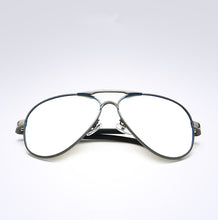 Load image into Gallery viewer, Oversized Al-mg Alloy Grey Frame Pilot Reading Glasses +0.75 +1 +1.25 +1.5 +1.75 +2 +2.25 +2.5 +2.75 +3 +3.25 +3.5 +3.75 +4 To+6