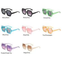Carica l&#39;immagine nel visualizzatore di Gallery, Oversized Black Sunglasses For Women Chain Glasses Trends 2023  Brand Sun Glasses Female Beige Shades UV400