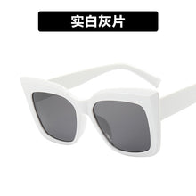 Load image into Gallery viewer, Oversized Cat Eye Sunglasses 2023 Women Shades Trending Men Gradient Sun Glasses Shades UV400 Glasses Goggles