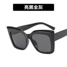 Load image into Gallery viewer, Oversized Cat Eye Sunglasses 2023 Women Shades Trending Men Gradient Sun Glasses Shades UV400 Glasses Goggles