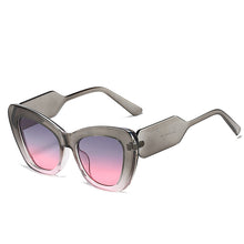 Carica l'immagine nel visualizzatore di Gallery, Oversize Cat Eyes Verde Rosa Occhiali da sole Donna 2023 Designer di marca Occhiali da sole per donna Lunettes De Marque Femme 
