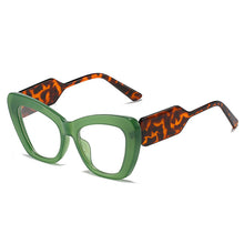 Carica l'immagine nel visualizzatore di Gallery, Oversize Cat Eyes Verde Rosa Occhiali da sole Donna 2023 Designer di marca Occhiali da sole per donna Lunettes De Marque Femme 